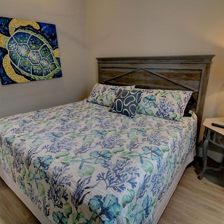 Вилла Beacon Quarters By Kees Vacations Королла Экстерьер фото