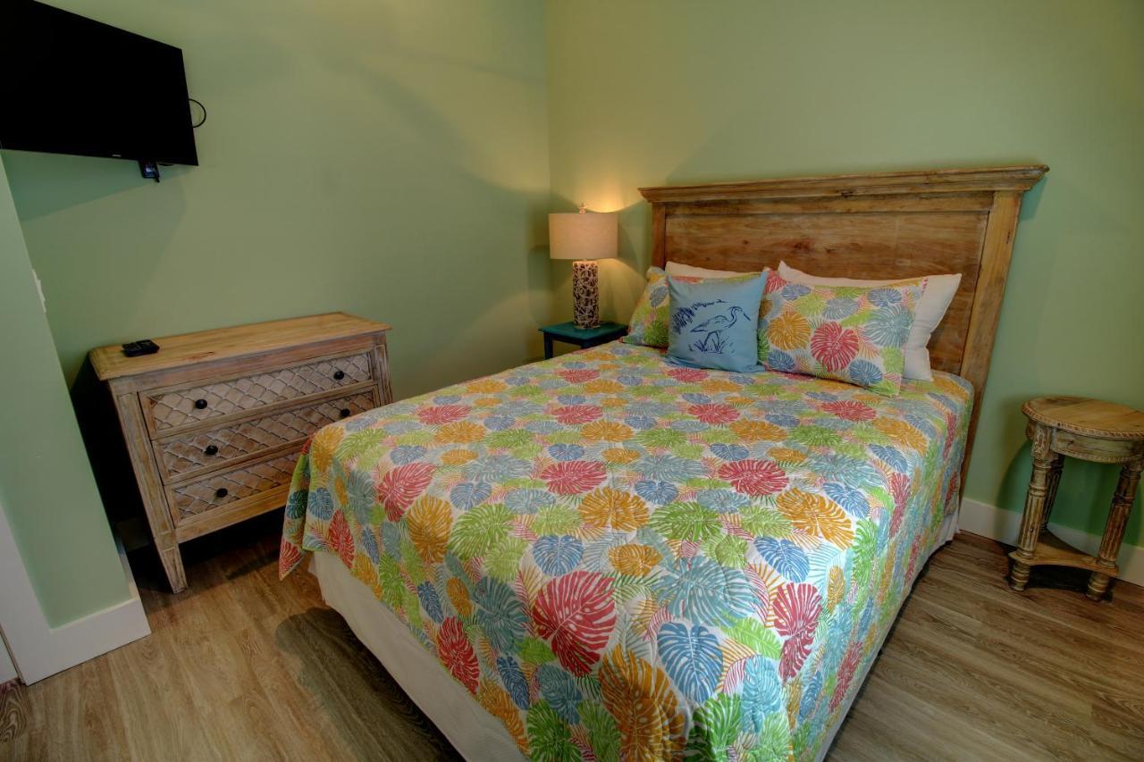 Вилла Beacon Quarters By Kees Vacations Королла Экстерьер фото