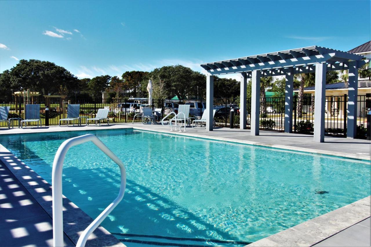 Вилла Beacon Quarters By Kees Vacations Королла Экстерьер фото